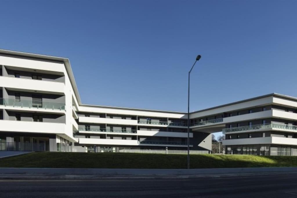 Modern & Strategic Apartment Siena Exterior photo